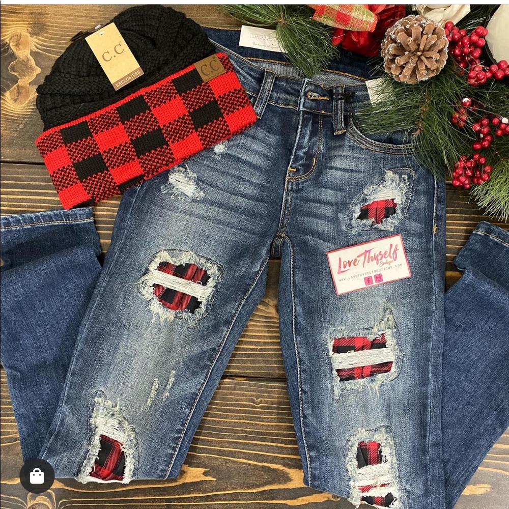 Judy Blue Buffalo Plaid Ankle Skinny Jeans